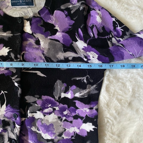 Karen Scott Black and Floral Print Cardigan - Picture 8 of 9